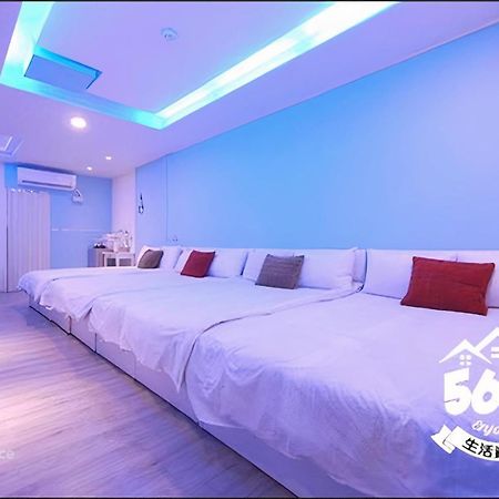 Long House Apartment Taichung Exterior foto