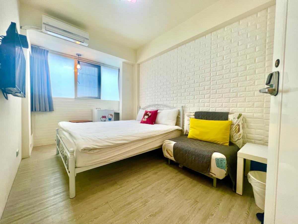 Long House Apartment Taichung Exterior foto