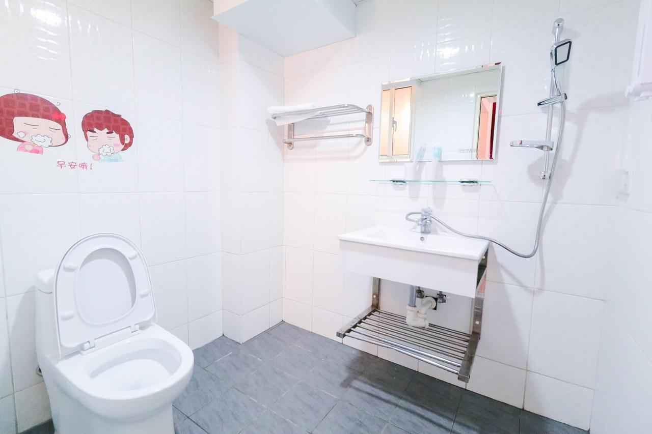 Long House Apartment Taichung Exterior foto