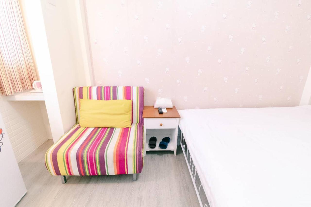 Long House Apartment Taichung Exterior foto